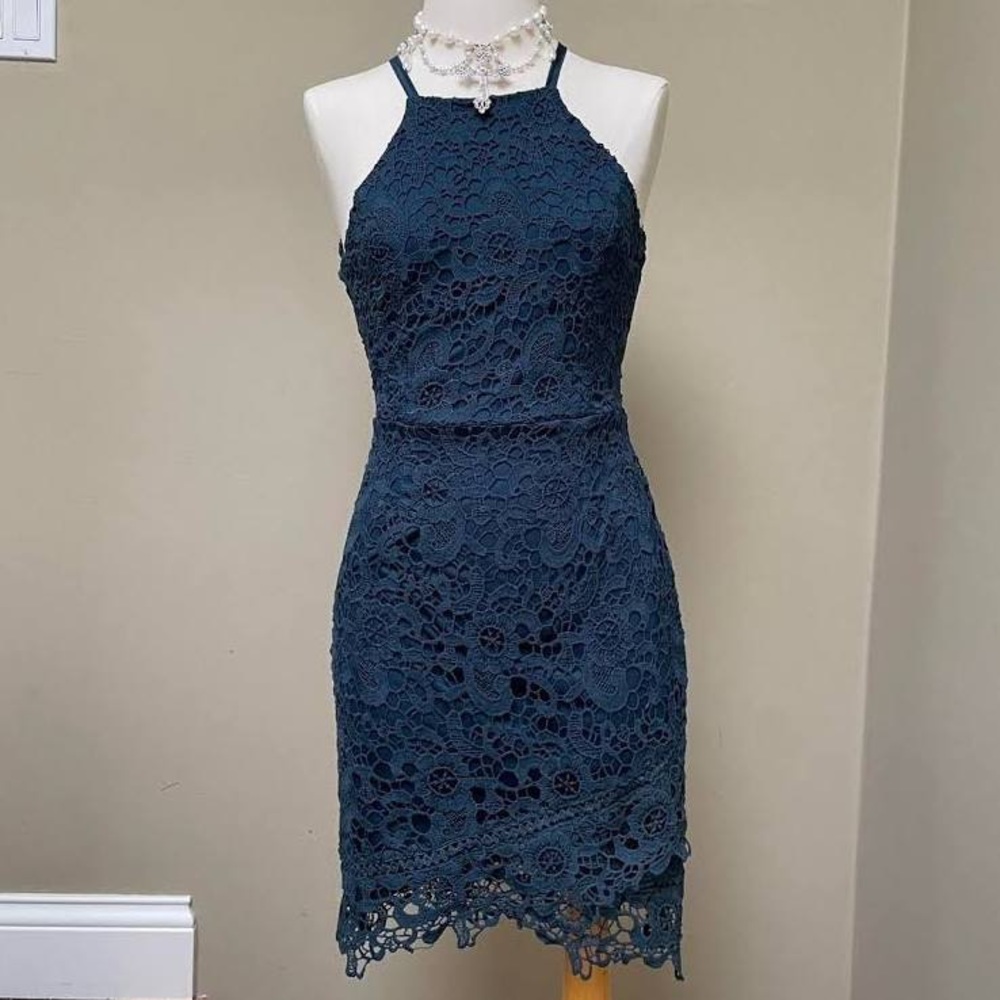 Francesca’s Blue Lace Cocktail Dress